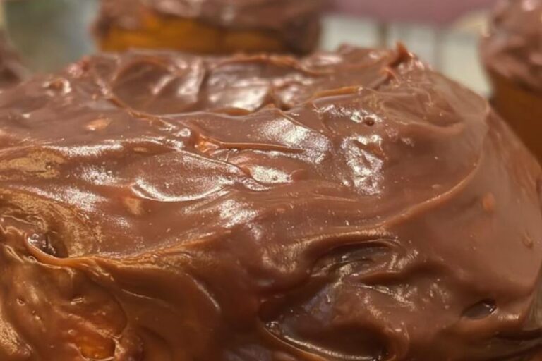 Bolo de cenoura facil